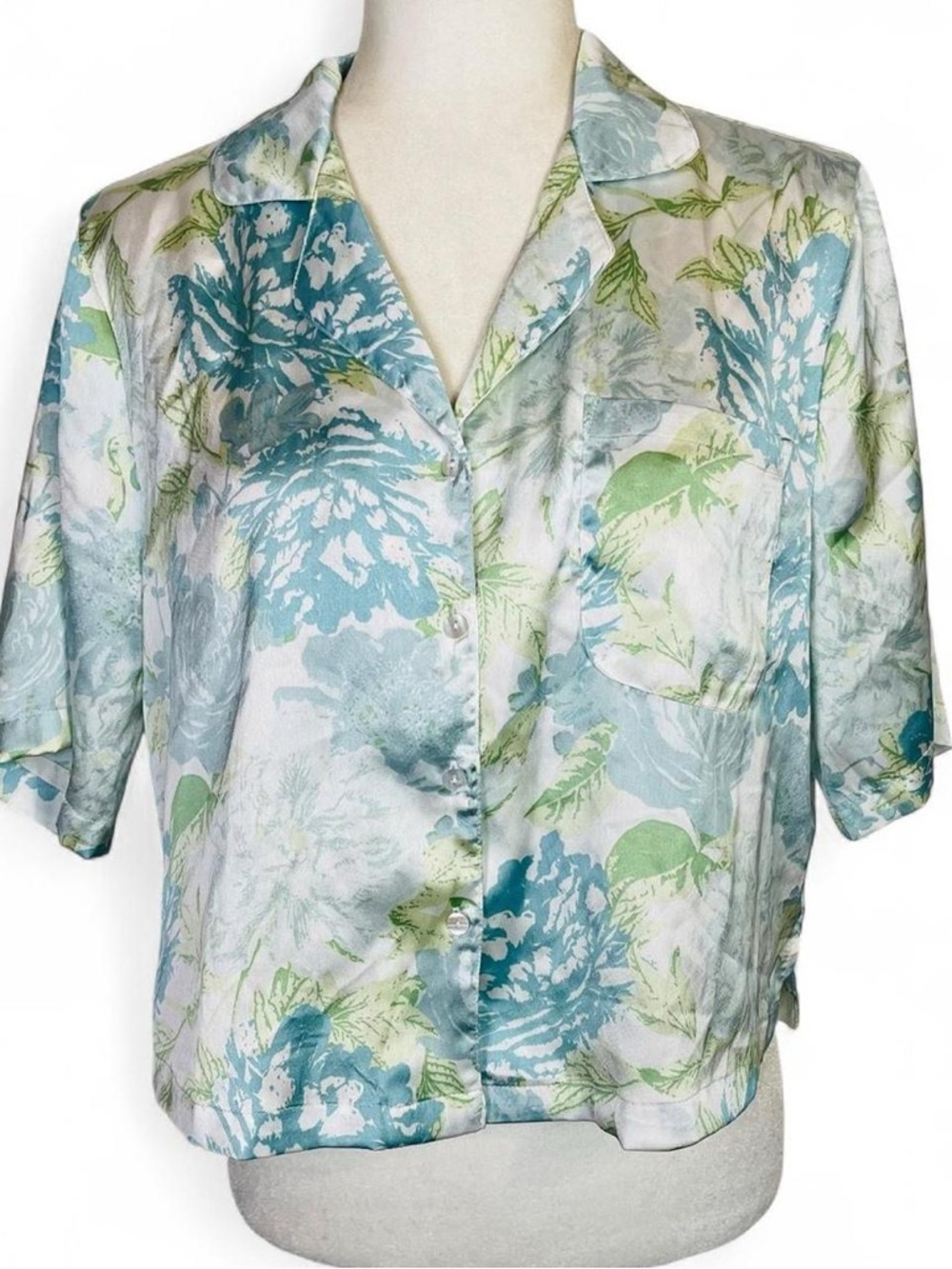 Joie Size Medium M Button Down Cropped Shirt Blouse Blue Green Floral Leaf Print